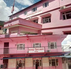 स्वतन्त्र जनदबाब अभियानले उच्च र जिल्ला अदालतमा ज्ञापनपत्र बुझायो