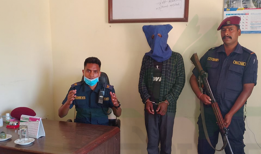 कैलालीमा १३ वर्षीया छोरीलाई बलात्कार गरेको आरोपमा बुबा पक्राउ