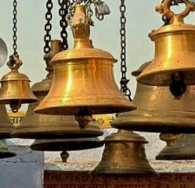 बाजुराका क्वारेन्टाईनमा रहेका १ सय ७४ जनाले मन शान्ती गर्न ३ किलो ७ सय ग्रामको घण्ट चढाए