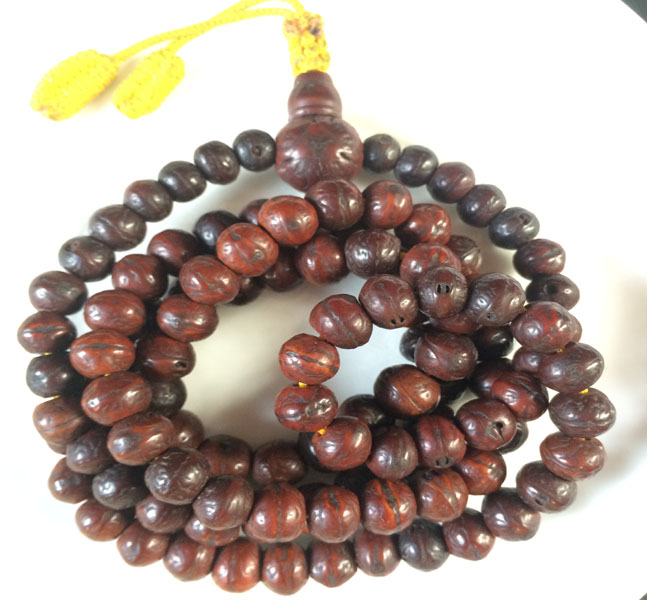 काभ्रेमा हतियारसहित आएको लुटेरा समूहले ९० लाख रुपैयाँ बराबरको बोधिचित्त लुट्यो