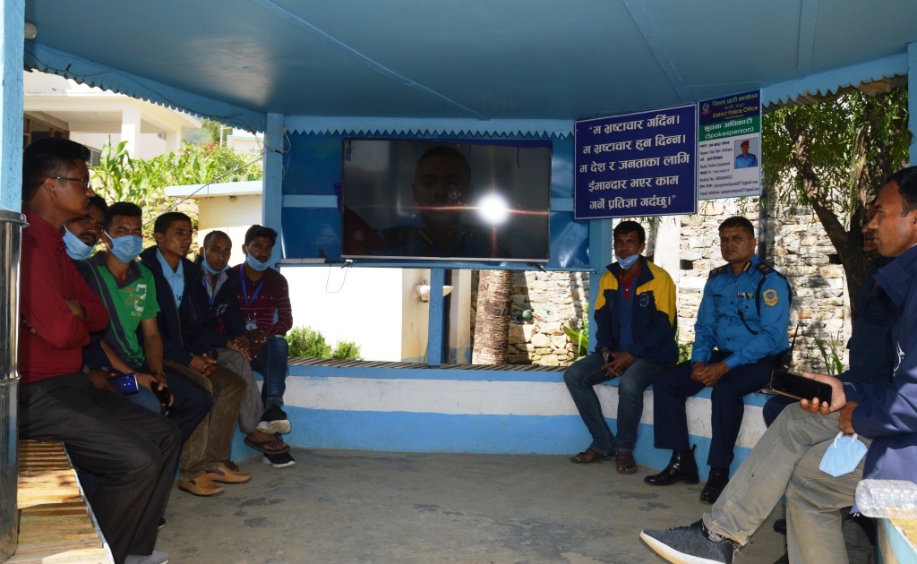 बाजुरामा जातीय बिबेद गरेकाे भन्दै  गर्ने जोशी विरुद्ध मुद्धा दर्ता