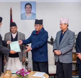 एमसीसी सम्झौता : प्रधानमन्त्रीलाई ६ चुनौती