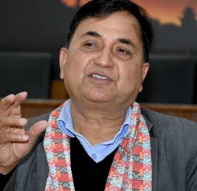 असार १० पछि लकडाउन कडा हुने हल्ला निराधार : उपप्रधानमन्त्री पोखरेल