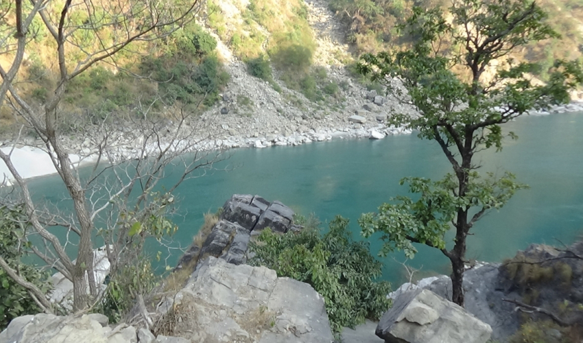 ४ सन्तानसहित आमा कर्णालीमा हाम फालिन्, २ छोरीको शव भेटियो