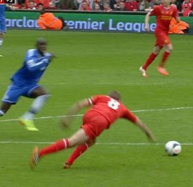 उपाधि चुम्नबाट ६ पटक चुकेको ‘अभागी’ लिभरपुल