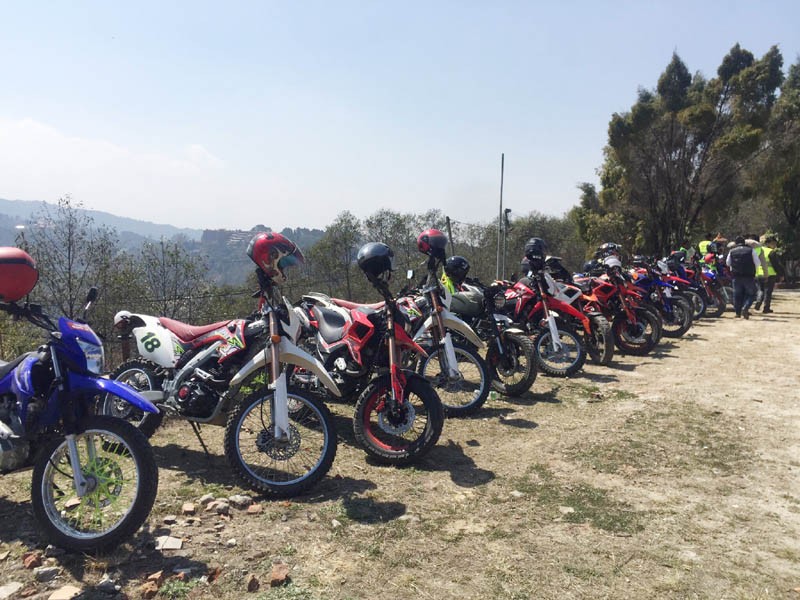 मोटरहेडको कोभिड स्किम : फ्ल्याट डिस्काउन्ट, बिमा र करछुट