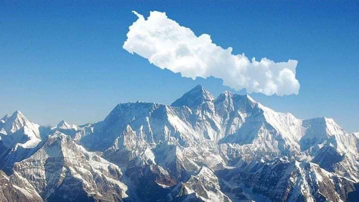 फेशबुकमा भेटीएकाे अनाैठाे तस्बिर