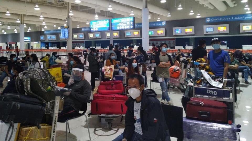 यूएईबाट ९४ जना गर्भवतीसहित १४८ नेपाली बोकेर नेपाल एयरलाइन्स उड्यो