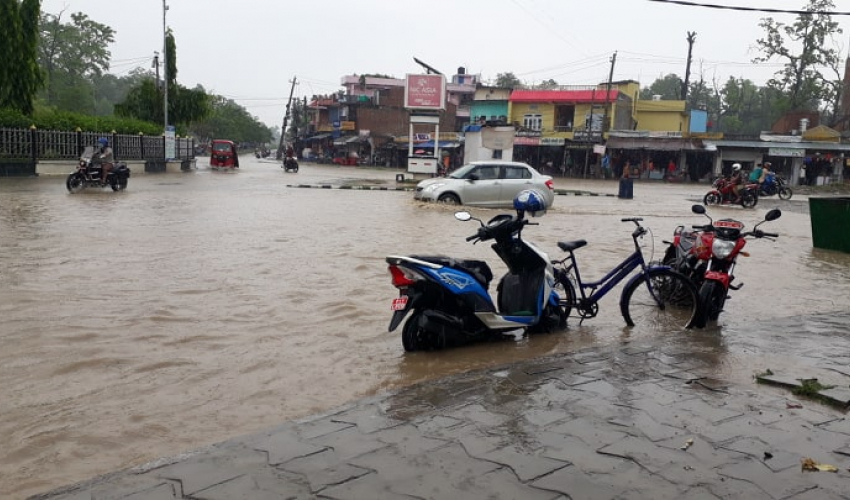 भारी बर्षाका कारण कैलाली डुबानमा