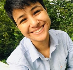 उपहार स्वरूप छोडेर जाउ (गजल)