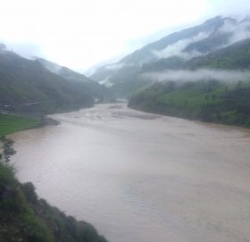 गुईगाड खोलाले बुढिगंगा नदि थुनियो, सचेत हुन प्रहरीको आग्रह