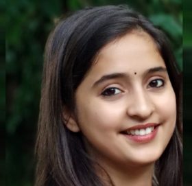 सेलेब्रेटीलाई जे भने पनि हुन्छ, जे गरे नि हुन्छ !