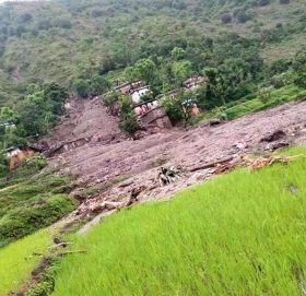 बझाङ पहिरोमा मृत्यु हुनेको संख्या ६ पुग्यो (अपडेट)
