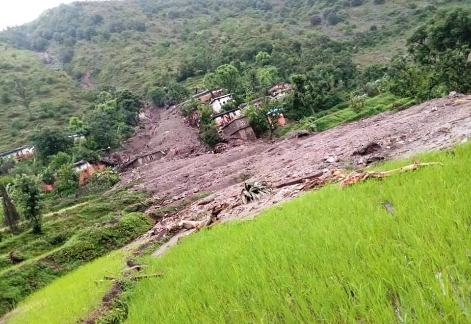 बझाङ पहिरोमा मृत्यु हुनेको संख्या ६ पुग्यो (अपडेट)
