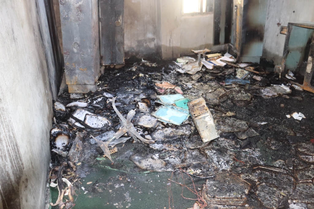 अज्ञात समुहद्धारा बुढीगंगा नगरपालिकाको लेखा फाटमा आगलागी