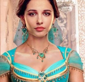 खलनायक बन्न चाहन्छिन् नाओमी