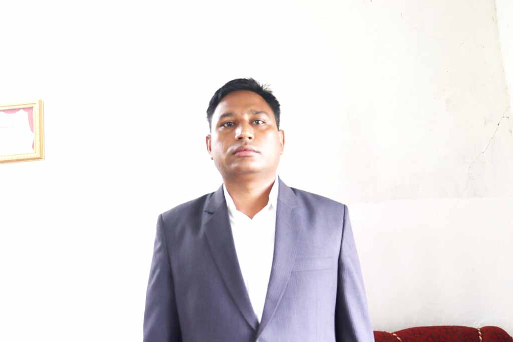 प्रकाश मानव अधिकार पुरस्कार बाजुराका डाक्टर विश्वकर्मालाई