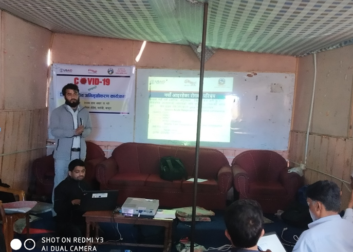 कोभिड-१९ सम्बन्धि स्वास्थ्य संयोजकहरुलाई जिल्ला स्तरिय अनुशिक्षण कार्यक्रम सम्पन्न