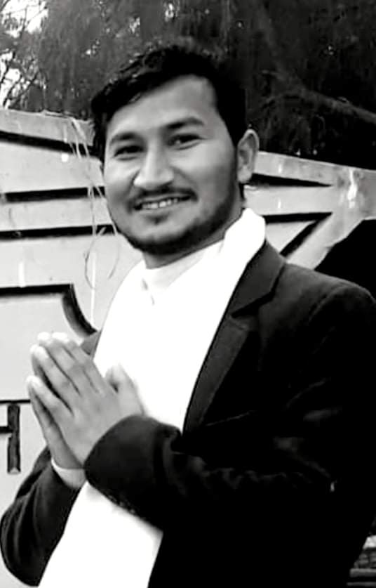 `हड्डी र कुकुर´को भन्दा भिन्न छैन् ,नेकपा र सत्ताको सम्बन्ध-नेता रावल