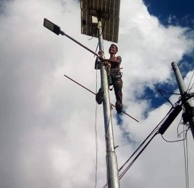 मार्तडी बजारमा रोडलाइट सोलार जडान कार्य सुरु