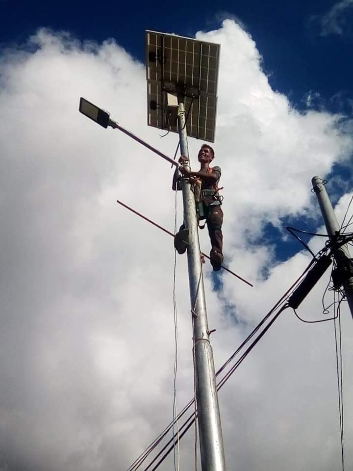 मार्तडी बजारमा रोडलाइट सोलार जडान कार्य सुरु