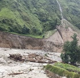 चार दिनसम्म सम्पर्क बिहीन महिला अछामको कालिमाटी स्थित बुढीगंगा नदि छेउमा मृतक फेला
