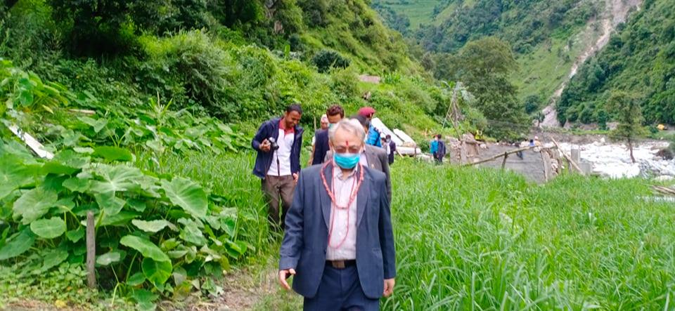 बाजुरा पुगेर भने जनताकाे साथमा हामी छाै : गृहमन्त्री थापा (भिडीयाे सहित)