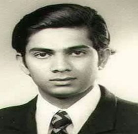 यी हुन् दुनियाँकै  ४२ वटा विश्वविद्यालयबाट २० वटा डिग्री गर्ने ब्यक्ती