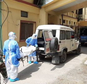 अस्पतालको गेटबाटै फर्काइन्छ बिरामी, भर्ना भए पनि उपचारविनै मृत्यु