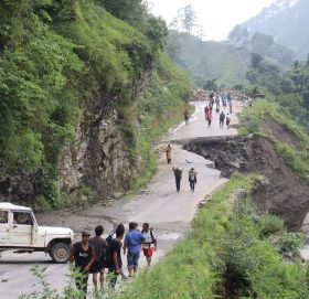 सडक समस्या समाधानका लागि सामुहीक पहल गर्न सरोकारवाला सहमत