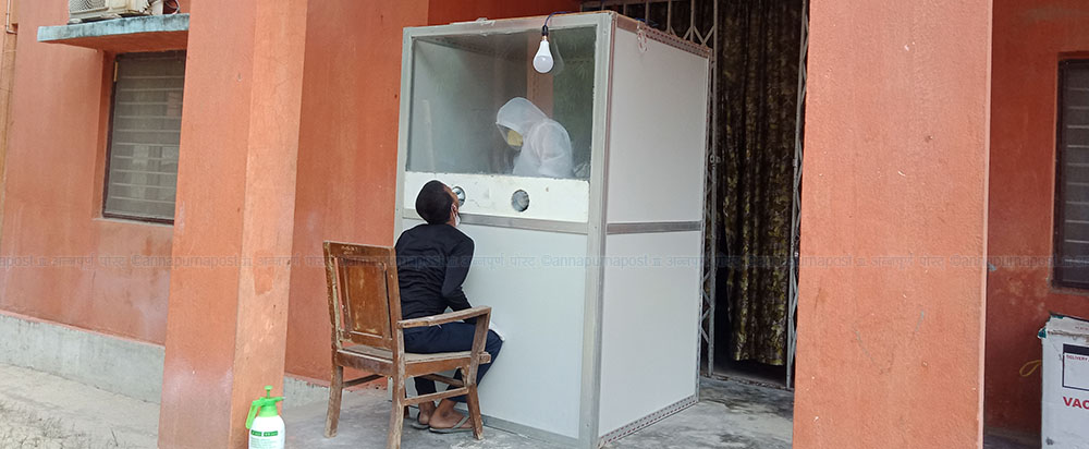 कोरोना सङ्क्रमितले डाक्टरसँग सल्लाह लिन यी नम्बरमा सम्पर्क गर्न सक्छन्