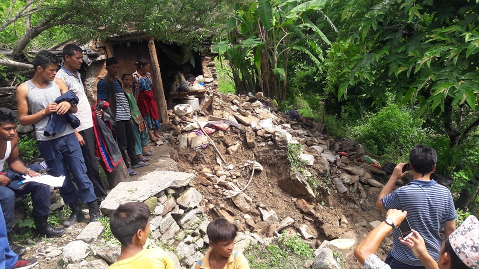 बाजुरामा एक सय भन्दा बढि गाँउ पहिरोको उच्च जोखिममा