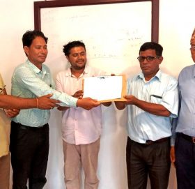 पदम खत्री स्मृती प्रतिष्ठानद्वारा बाजुरा पहिरो पिडितका लागि राहत संकलन अभियान सुरु