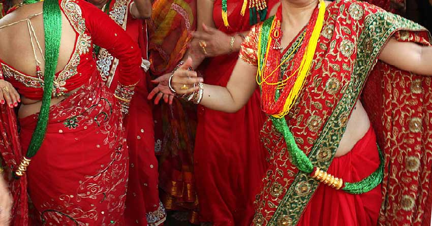 आज दर खाने दिन !