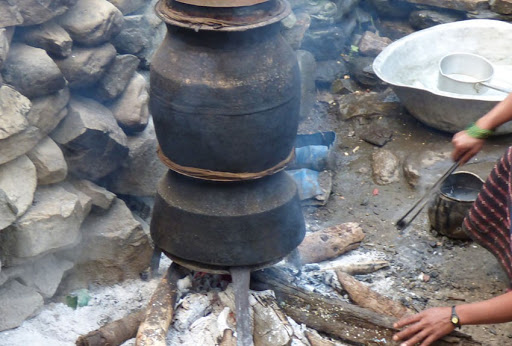 सर्वोच्च अदालतकाे आदेश- ५ लिटर रक्सी, १० लिटर जाँड बनाउन दिनू