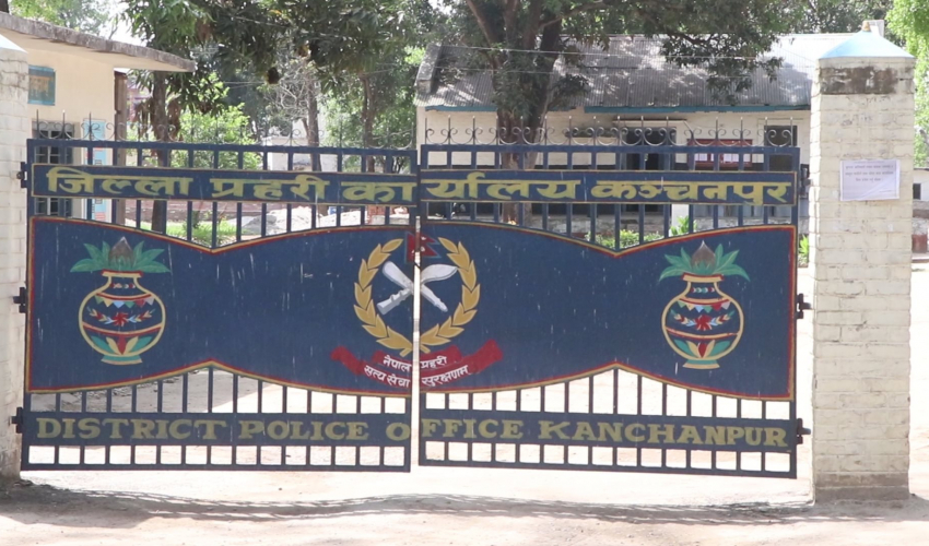 कञ्चनपुरमा विद्यालयबाट युवतीसहित पाँच जना पक्राउ