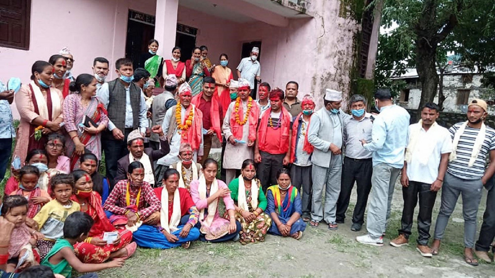 महामारीमा चुनावको झल्को !