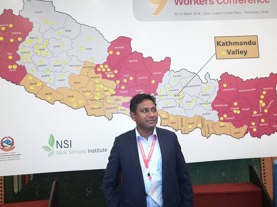 जिल्ला अस्पताल बाजुराका डाक्टर बिश्वकर्मा प्रबल जनसेवा श्री (चथुर्त) द्धारा बिभुषित