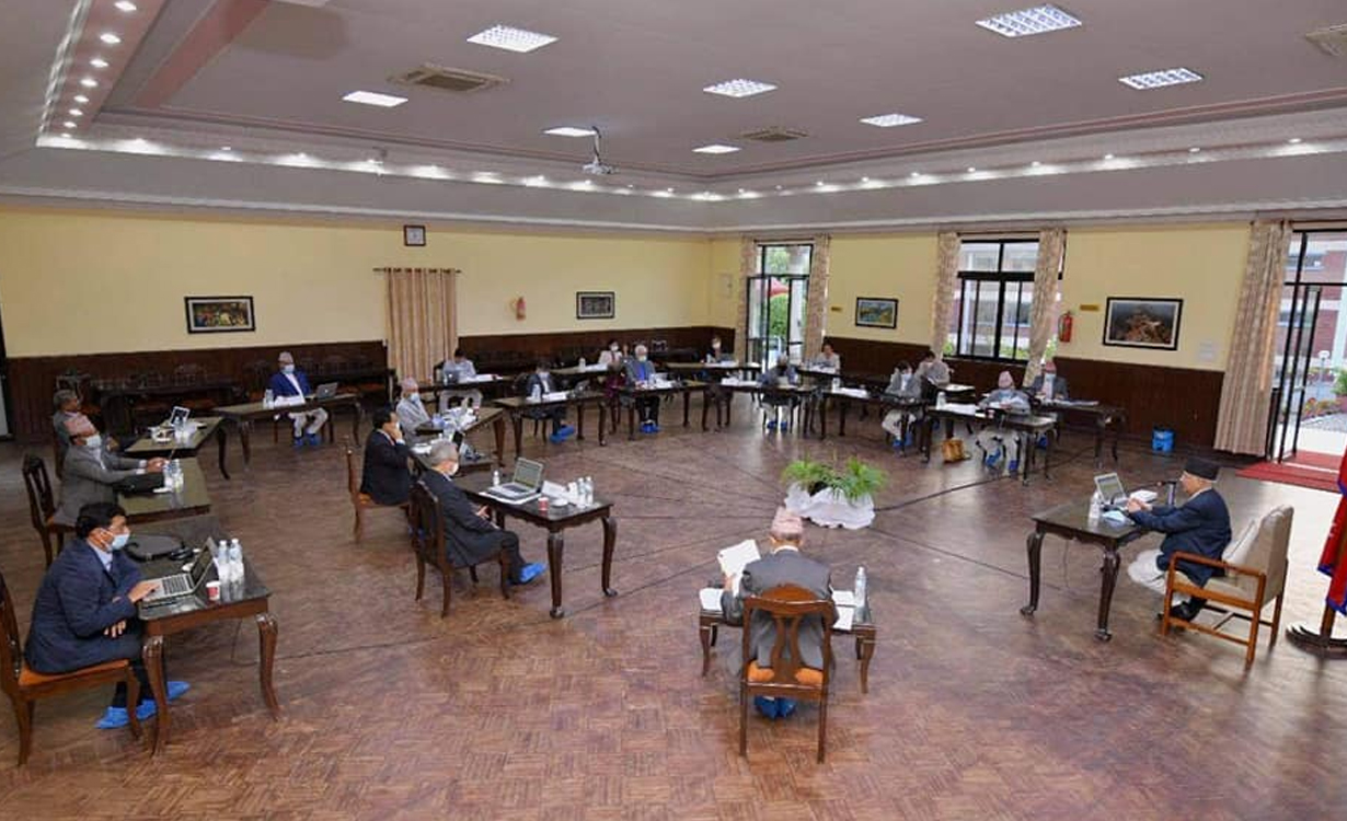 मन्त्रिमण्डल पुनर्गठन : दुई जनालाई नलाने, दुई जना नहट्ने