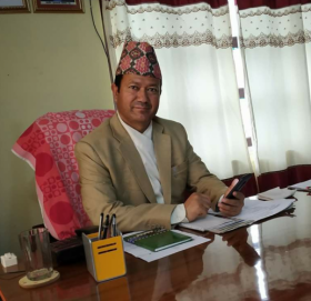 सुदूरपश्चिमका कानून मन्त्री शाहले भने –कोरोनालाई परास्त गरी छिट्टै काममा फर्किन्छु