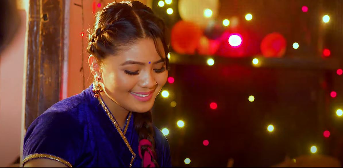 गायिका दिपा तामाङ्गको ‘फेसबुकमा फोटो छ’ बोलको गित सार्वजनिक (भिडियोसहित)