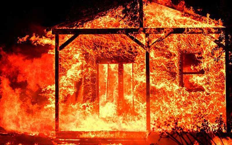 बुढिनन्दा नगरपालिका–४  मा एक घरमा आगलागी