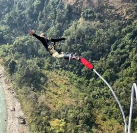 विश्वकै दोस्रो अग्लो बन्जीजम्प कात्तिक १५ गतेदेखि सञ्चालन हुने