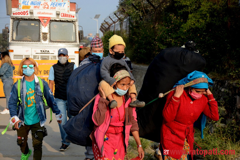 विपन्न नागरिक भन्छन् : दशैँ कसरी टार्ने ?