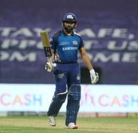 रोहितको कीर्तिमानमा मुम्बईद्वारा पञ्जाब ४८ रनले पराजित