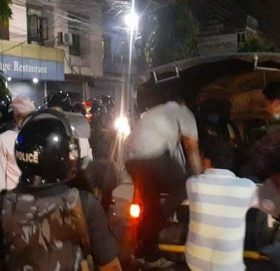 मुख्यमन्त्री सवार गाडी तोडफोड गरेको आरोपमा कांग्रेसका ९ जना नेता–कार्यकर्ता पक्राउ