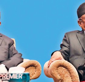 ओली-दाहाल मनमुटाव : केन्द्रीय कमिटी बैठक प्रभावित, महाधिवेशन अनिश्‍चित