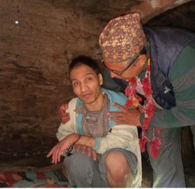 गाई गोठभित्र साँङलोले बाँधेर राखिएका चन्दको बैतडीबाट उद्धार