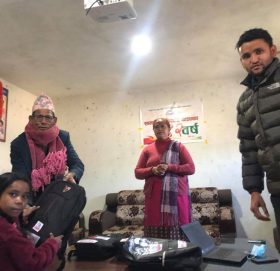 आरआइसीको स्थापना दिवसको अवसरमा बालबालिकालाई सहयोग