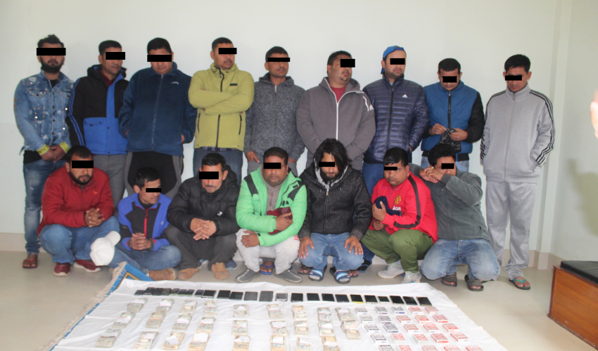 दशैँ तिहार अप्रेशन : सुपमा १४ लाख २० हजार सहित १११ जुवाडे पक्राउ